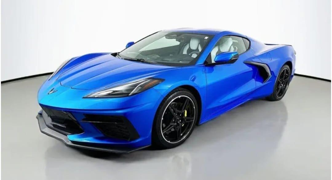 Corvette C8 Stingray Z51 foto 1
